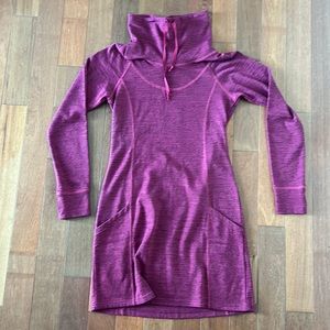 Kuhl sweater dress, magenta heather, small